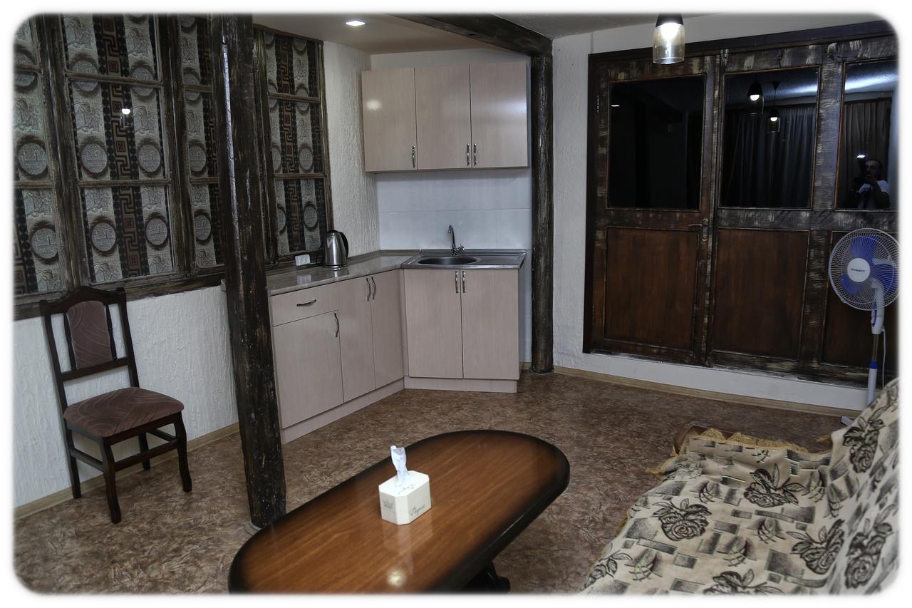 Lucy B&B Goris Exterior photo